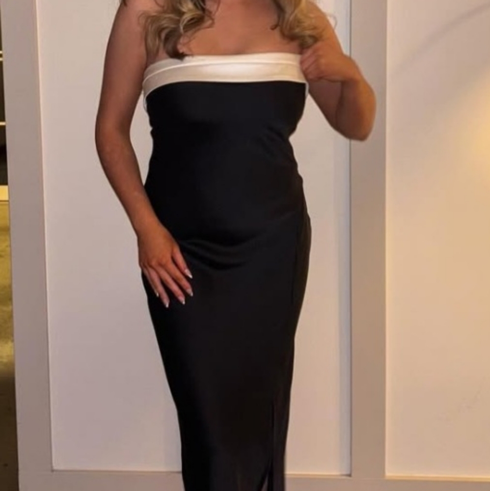 Formal black dress -Size SMALL